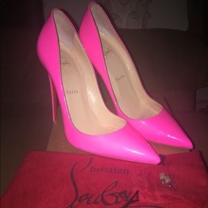 Christian Louboutin Pink Patent Eur 39 US 8.